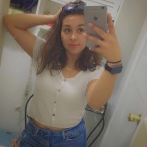 Meet your Posher, Sheena